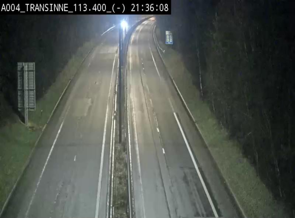 Caméra trafic E411 (A4) - Transinne direction Namur - BK 113.425