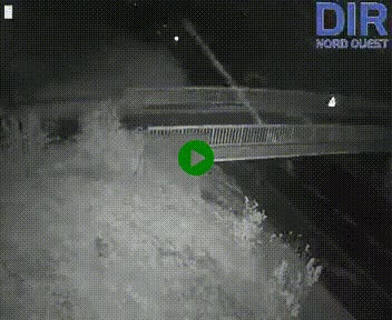 Webcam sur A84 à hauteur de Pont-Farcy, au niveau du pont autoroutier sur la Vire, au sud de Saint-Lô