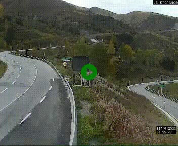 Webcam au carrefour de la croisade, à la jonction entre la N22 et la N320, avant le poste de douane franco-andorrane. Webcam à 1790 mètres d'altitude