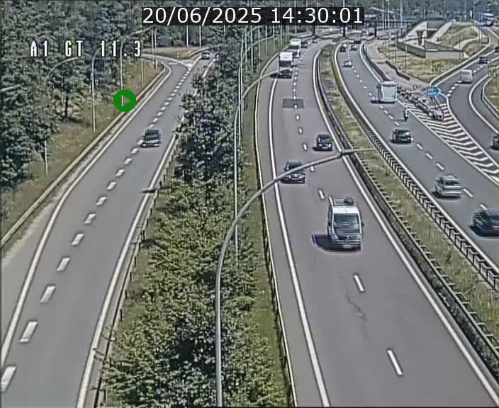 Traffic live webcam Luxembourg Senningerberg - A1 direction Allemagne - BK 11.3