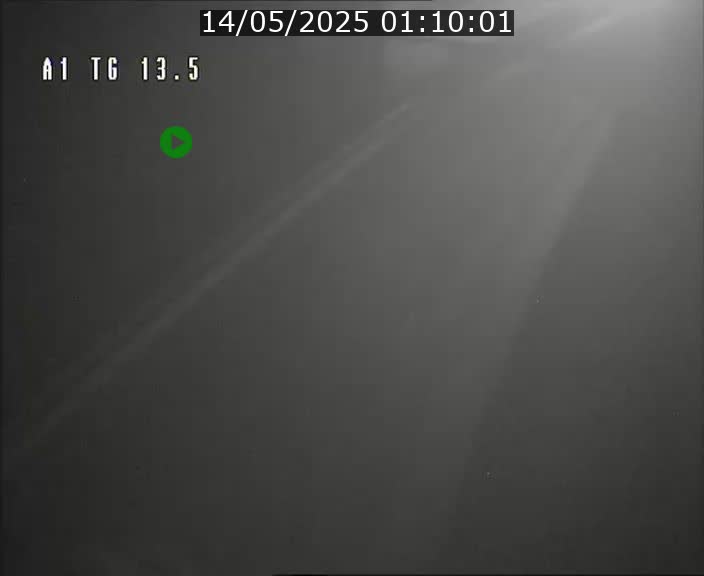 Traffic live webcam Luxembourg Senningen - A1 direction Luxembourg - BK 13.5