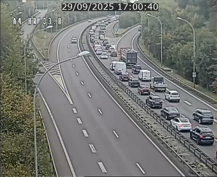 Webcam traffic A4 Luxembourg - BK 3.8 - Leudelange (direction Esch sur Alzette)