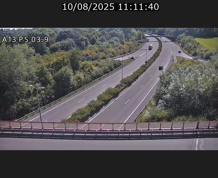 Traffic live webcam Luxembourg Differdange - A13 direction Esch-sur-Alzette - BK 3.9