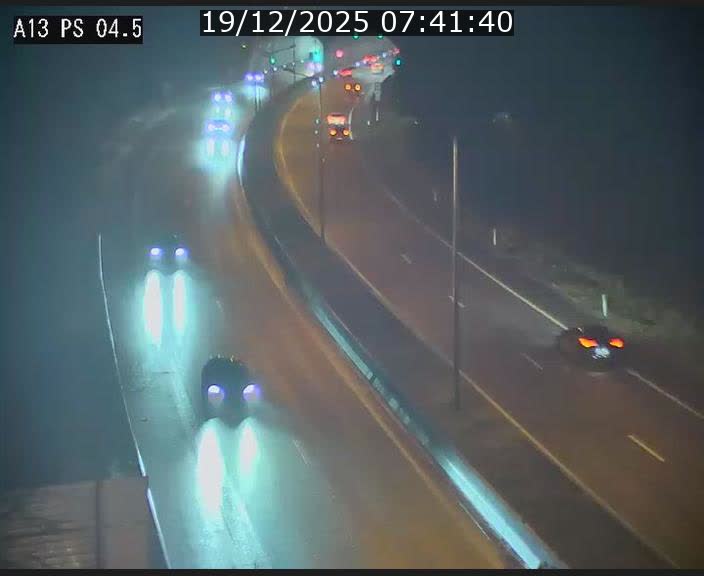 Traffic live webcam Luxembourg Differdange - A13 direction Esch-sur-Alzette - BK 4.5