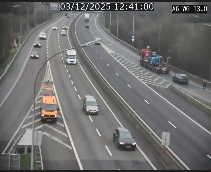 Traffic live webcam Luxembourg Mamer - A6 - BK 13 - direction Luxembourg/France/Allemagne