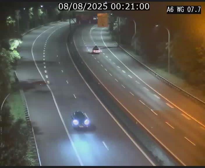 Traffic live webcam Luxembourg - Bridel - A6 - BK 7.7 - direction Belgique
