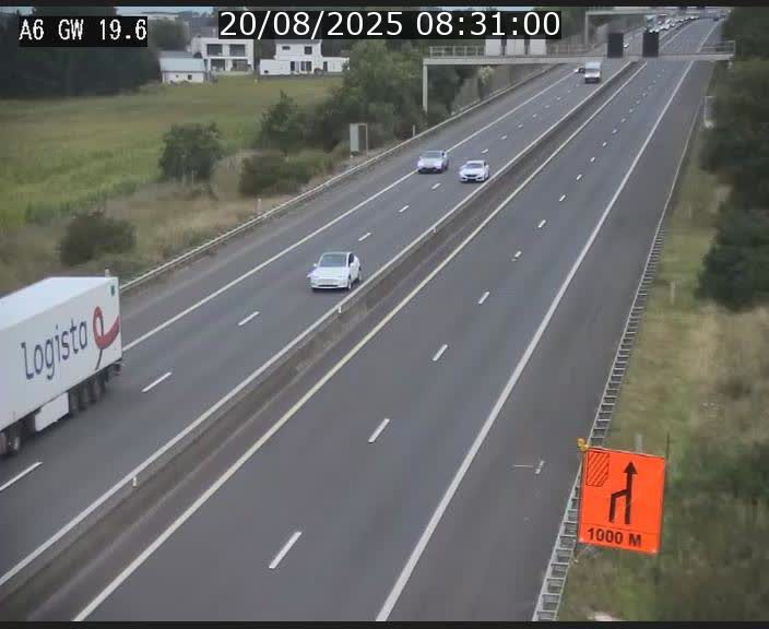Traffic live webcam Luxembourg - Steinfort - A6 - BK 19.6 - direction Belgique