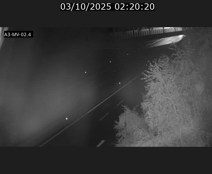 Webcam autoroute de la France (A3) au Luxembourg à Fentange, à proximité de la Croix de Gasperich. Vue orientée vers la Cloche d'Or