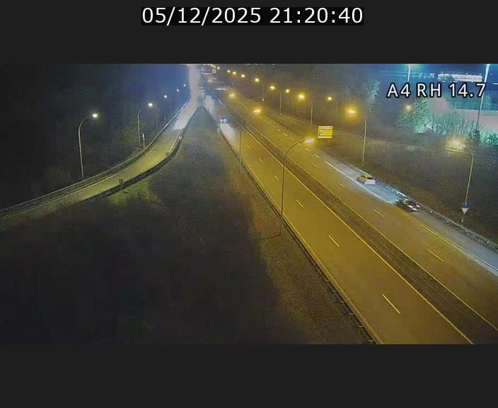Traffic live webcam Luxembourg Jonction Lankelz - A4 - BK 14.7 - direction Luxembourg