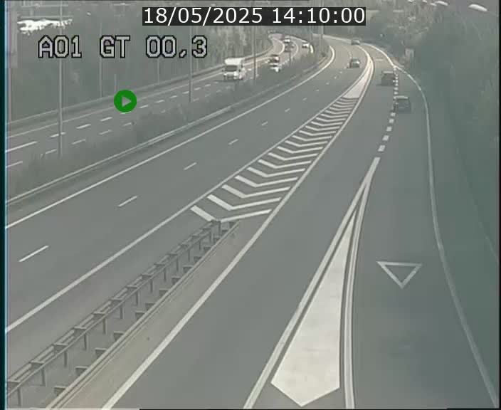 Traffic live webcam Luxembourg Croix de Gasperich - A1 direction Kirchberg - BK 0.3