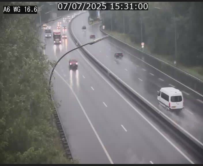 Traffic live webcam Luxembourg Aire de Capellen - A6 - BK 16.6 - direction Luxembourg/France/Allemagne