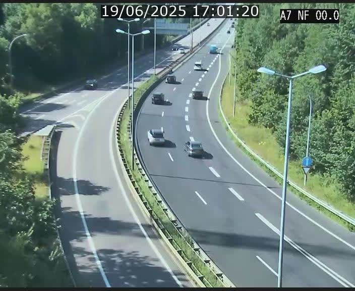 Caméra autoroute Luxembourg A7 - Echangeur A1/A7 Grünewald direction Tunnel Stafelter