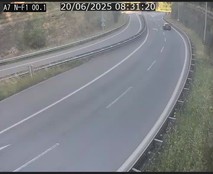 Webcam autoroute Luxembourg A7 située dans la sortie 1 Waldhof, vers la N11, avant le Tunnel Stafelter