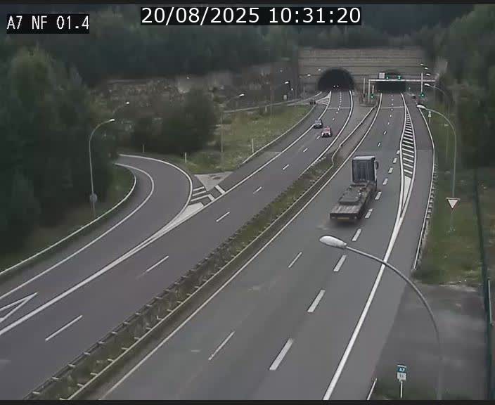 Caméra autoroute Luxembourg A7 - Echangeur Waldhaff - direction Tunnel Stafelter