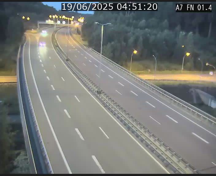 Caméra autoroute Luxembourg A7 - Tunnel Stafelter - direction Echangeur Grünewald