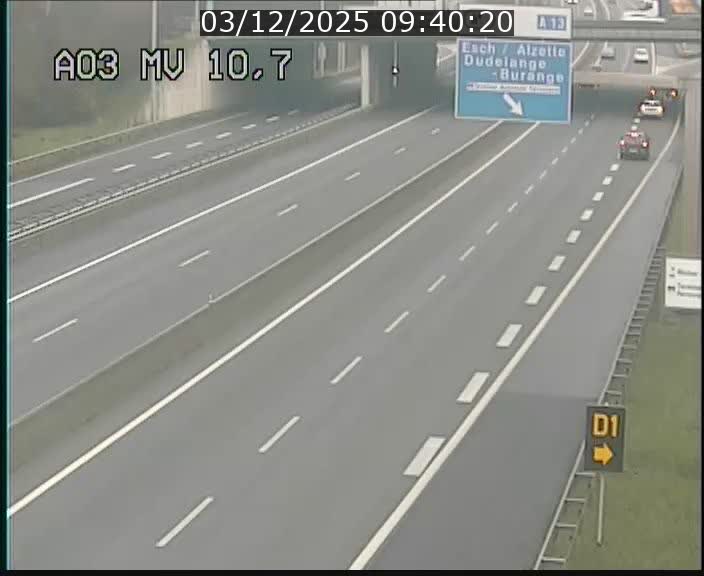 Traffic live webcam Luxembourg Croix de Bettembourg - A3 - BK 10.7 - direction France