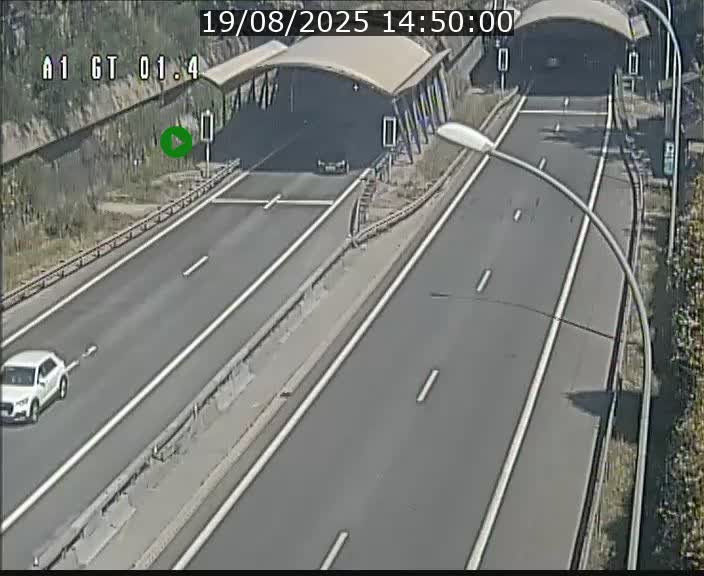 Traffic live webcam Luxembourg Hesperange - A1 direction Kirchberg - BK 1.4