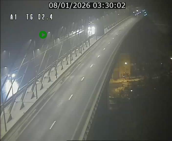 Traffic live webcam Luxembourg Sandweiler - A1 direction Luxembourg-ville - BK 2.4