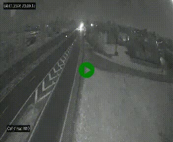 Vue en direct de l'autoroute A10 grâce à un drône situé au-dessus du péage de Virsac