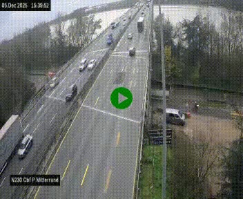 Webcam sur le périphérique de Bordeaux à l'est de la ville. Caméra située sur le Pont Mitterand sur la N230