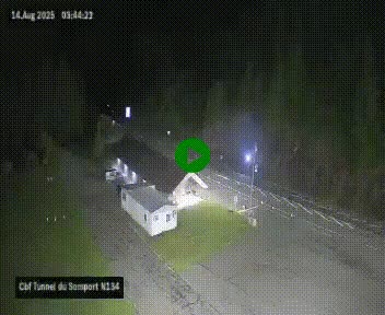 Webcam à l'entrée du tunnel du Somport, côté français, sur la N134, dans les Pyrénées, en direction de l'Espagne, à 1116 mètres d'altitude