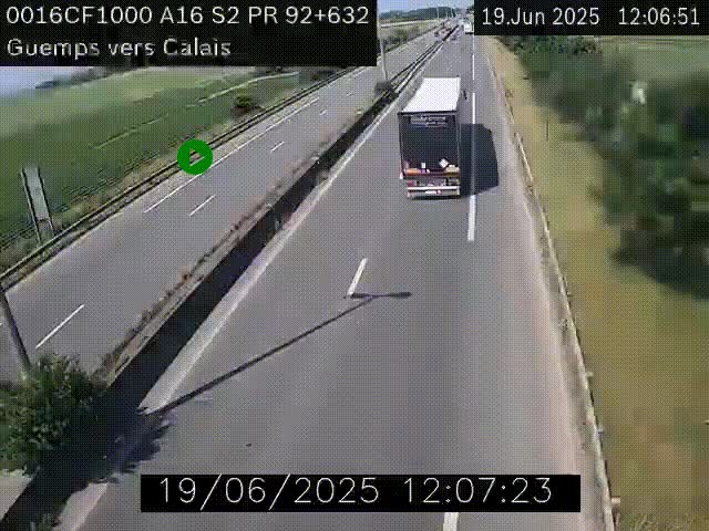 Webcam A16 juste après l'aire de repos d'Offekerque à Guemps. Vue orientée vers Calais
