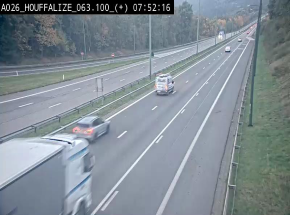 Webcam autoroute des Ardennes (E25/A26) à hauteur d'Houffalize. Vue orientée vers Baraque de Fraiture