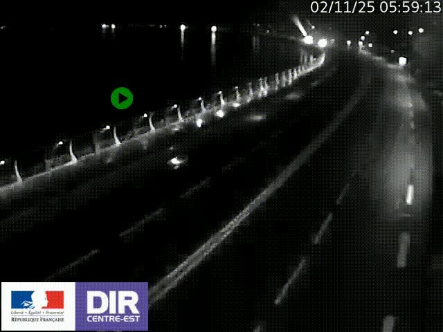 Webcam sur le quai Parjot à Vienne, aux Portes de Lyon, sur la Nationale 7, à la jonction avec le boulevard du Rhône-nord (D1407), caméra orientée vers Lyon