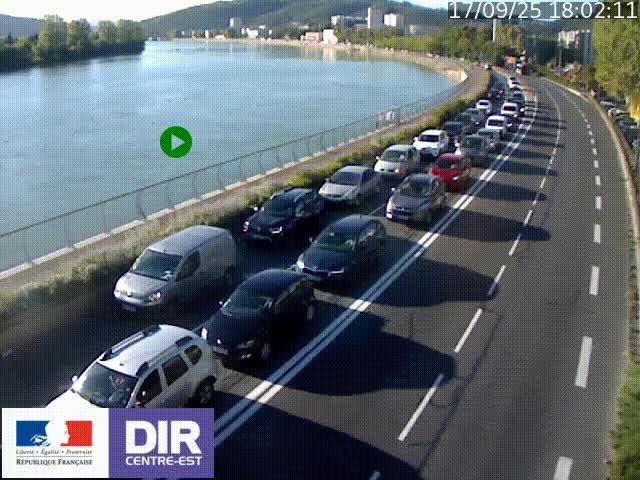 Webcam sur le quai Parjot à Vienne, aux Portes de Lyon, sur la Nationale 7, à la jonction avec le boulevard du Rhône-nord (D1407), caméra orientée vers Lyon