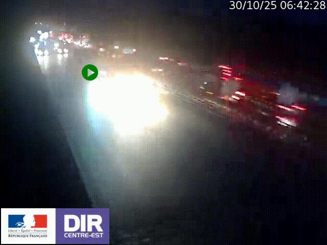 Caméra trafic à la jonction entre l'A46 (Rocade-est de Lyon) et l'A42 à hauteur de Vault-en-Velin en direction de Marseille