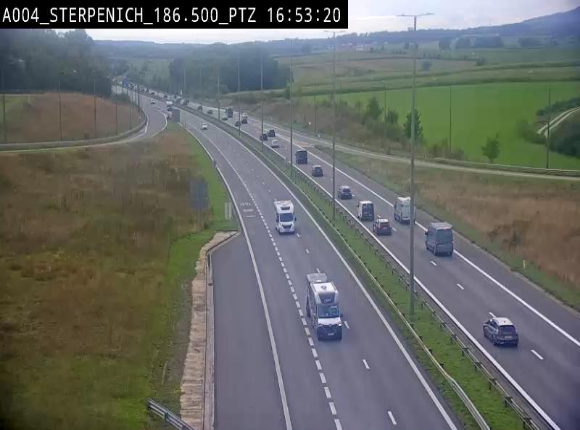 Webcam E411 à Sterpenich en Belgique près de la frontière du Luxembourg. Vue orientée vers Bruxelles
