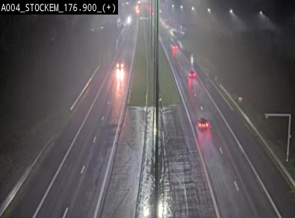 Webcam au-dessus de l'E411 sur la N83 à hauteur de la sortie Stockem. Vue orientée vers Arlon