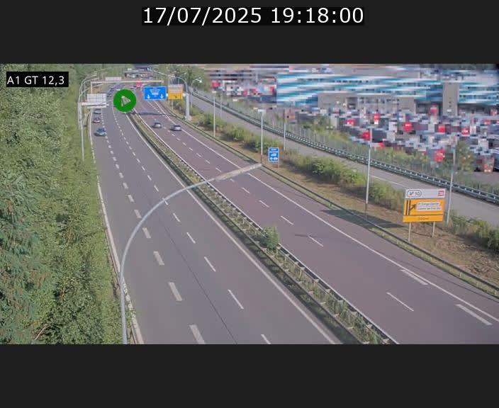 Traffic live webcam Luxembourg Senningerberg - A1 direction Allemagne - BK 12.3