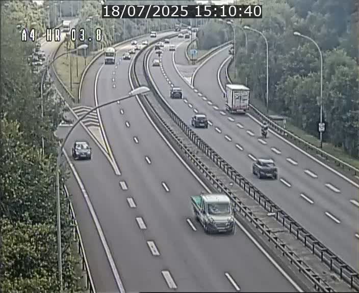 Webcam traffic A4 Luxembourg - BK 3.8 - Leudelange (direction Esch sur Alzette)