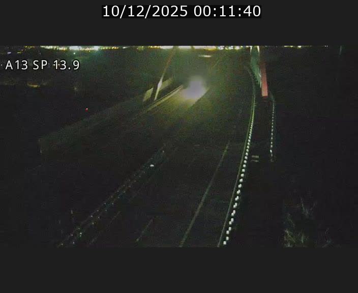 Traffic live webcam Luxembourg Kayl - A13 direction Esch-sur-Alzette/Luxembourg-ville - BK 13.9