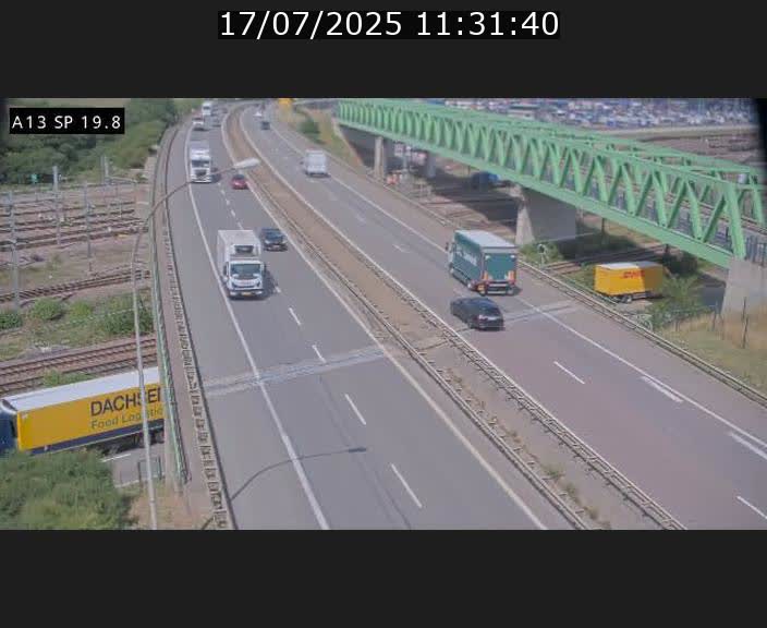 Traffic live webcam Luxembourg Croix de Bettembourg - A13 direction Esch-sur-Alzette - BK 19.8