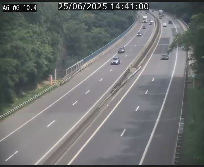 Traffic live webcam Luxembourg Mamer - A6 - BK 10.4 - direction Luxembourg/France/Allemagne