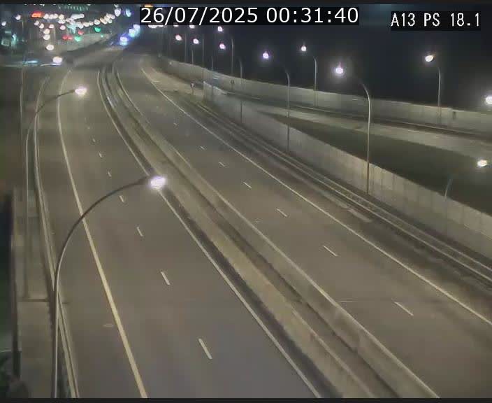 Traffic live webcam Luxembourg Dudelange - A13 direction Croix de Bettembourg - BK 18.1