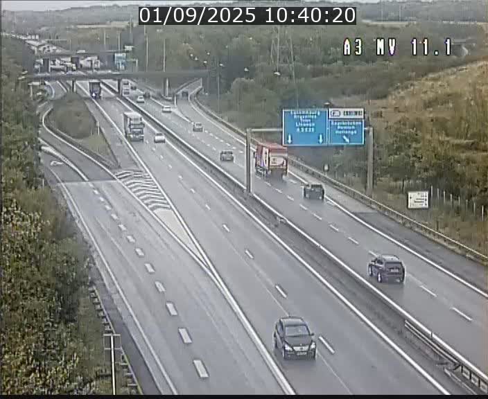 Traffic live webcam Luxembourg Croix de Bettembourg A3 - BK 11.1 - direction Luxembourg-ville