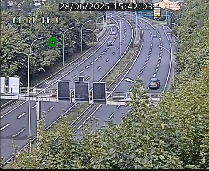 Traffic live webcam Luxembourg Hamm - A1 direction Sandweiler - BK 6.4