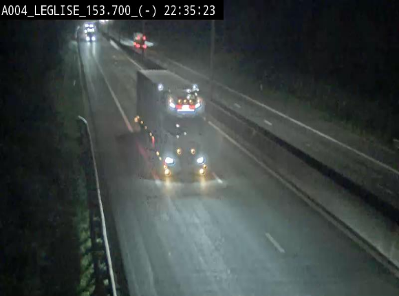 Webcam autoroute A4 (E411-E25) à Léglise, avant la jonction avec la N40. Vue orientée vers Bruxelles