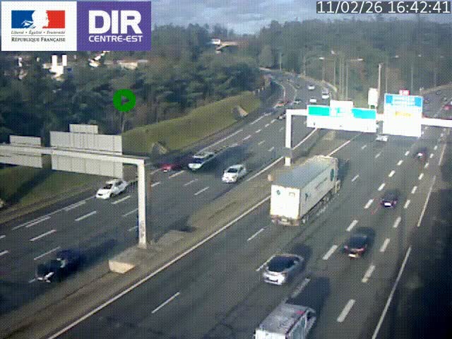 Caméra de circulation routière sur le boulevard périphérique Laurent Bonnevay de Lyon (D383) à hauteur de Bron, avant la jonction avec l'A43. Vue orientée vers l'échangeur