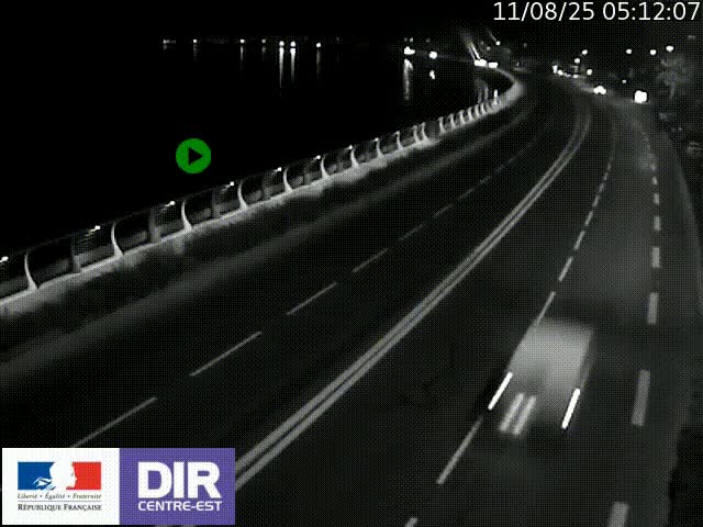 Webcam sur le quai Parjot à Vienne, aux Portes de Lyon, sur la Nationale 7, à la jonction avec le boulevard du Rhône-nord (D1407), caméra orientée vers Lyon