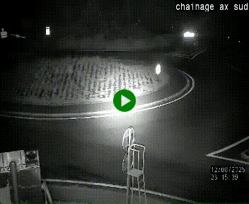 Webcam au nord d'Ax-les-Thermes au niveau de l'aire de chaînage de la N20. Vue orientée vers les Pyrénées, en direction de Pas de la Case