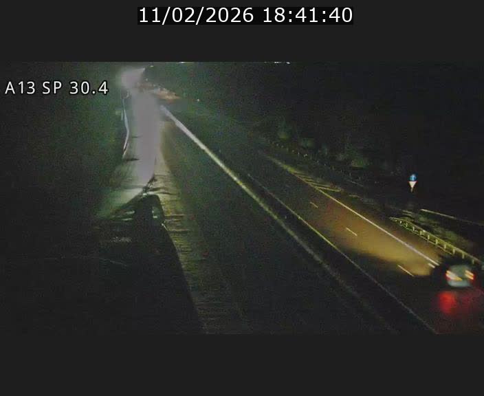 Traffic live webcam Luxembourg Altwies - A13 direction Luxembourg-ville - BK 30.4