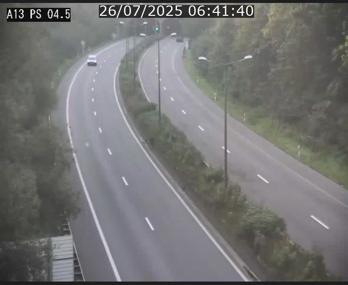 Traffic live webcam Luxembourg Differdange - A13 direction Esch-sur-Alzette - BK 4.5