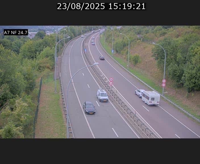 Caméra trafic Luxembourg - A7, Schieren direction Mersch