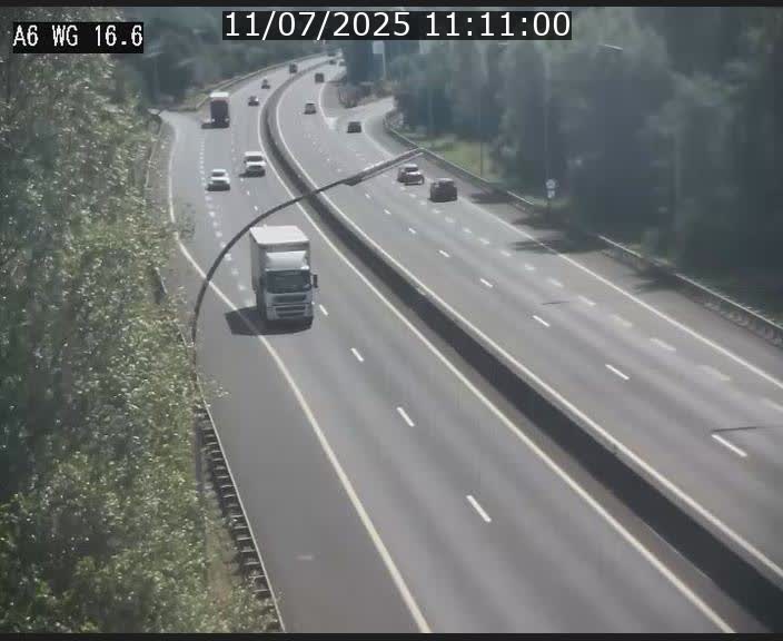 Traffic live webcam Luxembourg Aire de Capellen - A6 - BK 16.6 - direction Luxembourg/France/Allemagne