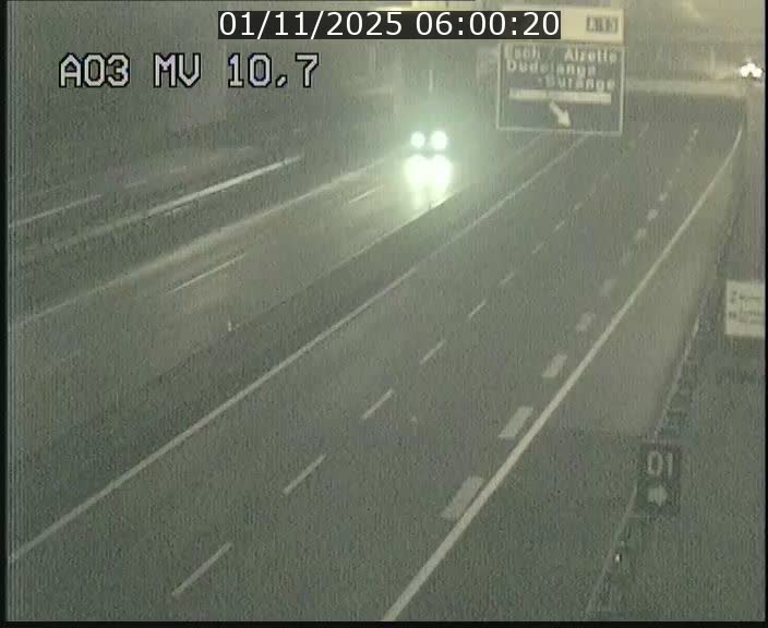 Traffic live webcam Luxembourg Croix de Bettembourg - A3 - BK 10.7 - direction France