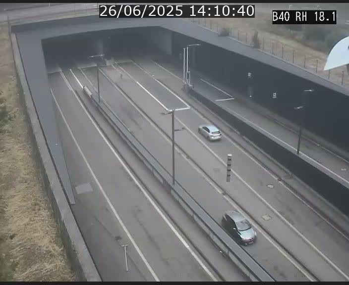 Webcam sur la route de contournement d'Esch-Belval avant le tunnel Central Gate au niveau de la porte de France et du radar fixe